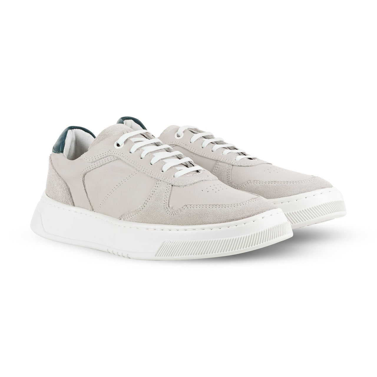 Tênis Cannes em Couro de Carneiro